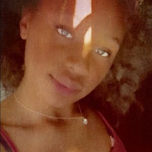 Meet your Posher, Dariel